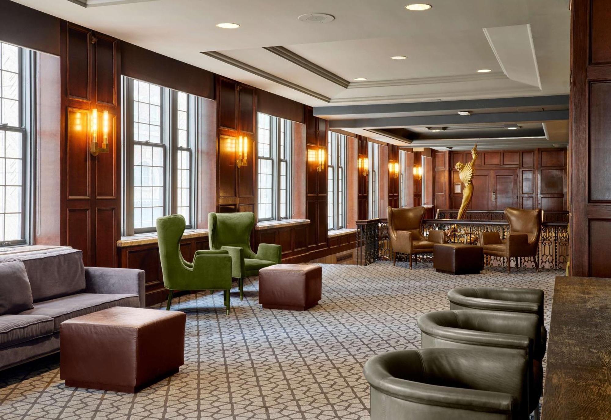 Hotel Phillips Kansas City, Curio Collection By Hilton Eksteriør billede